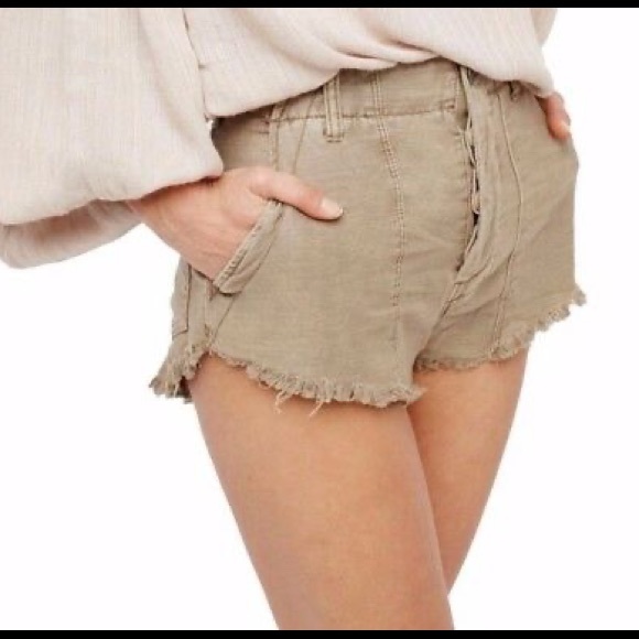 Free People Pants - NWT Free People Raw & Patched Standoff Short - 0